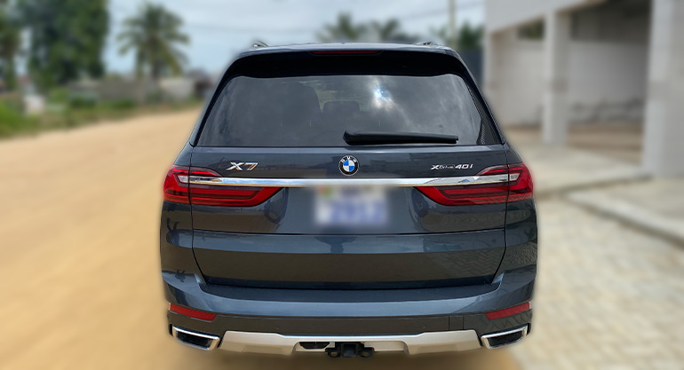 BMW X7 40i Drive