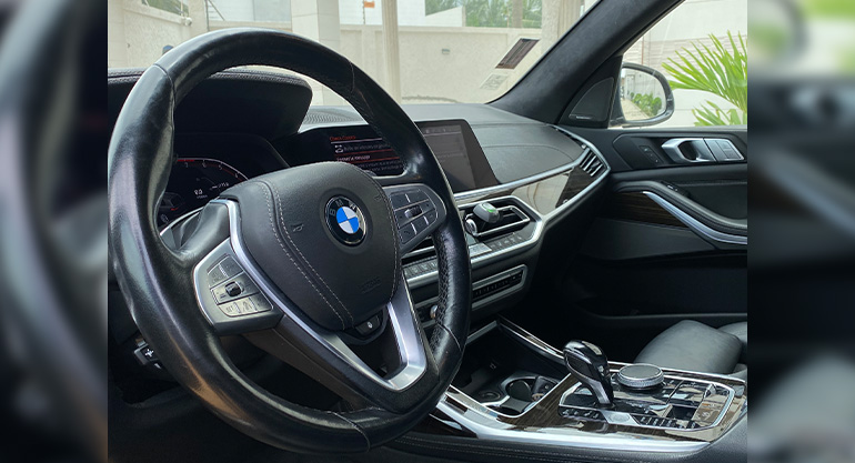 BMW X7 40i Drive