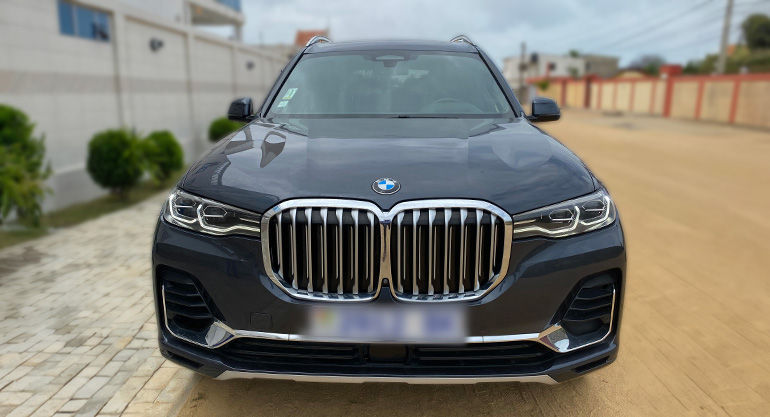 BMW X7 40i Drive